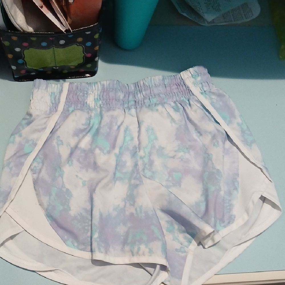 Athleta Blue and White Athletic Shorts Lightweight Tie-Dye